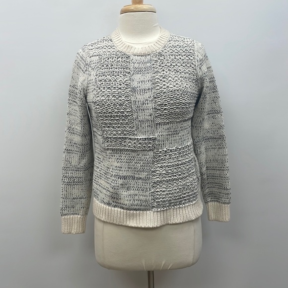 Banana Republic Sweaters - Banana Republic Chunky Knit Crewneck Sweater 100% Cotton Preppy Blue White Small
